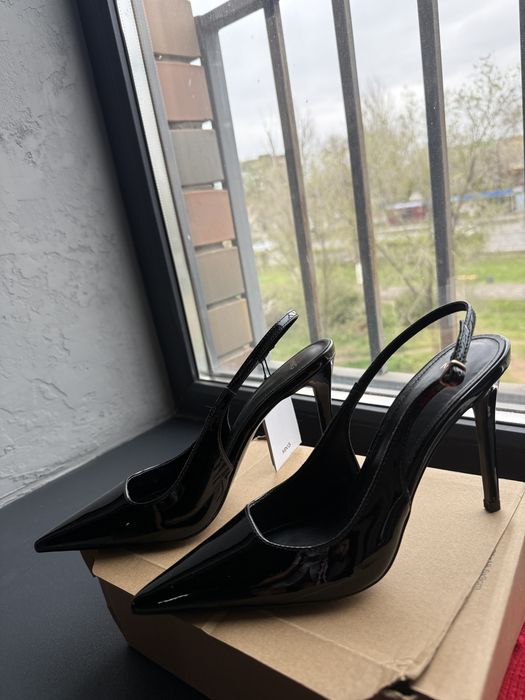 Туфли МАНГО новые