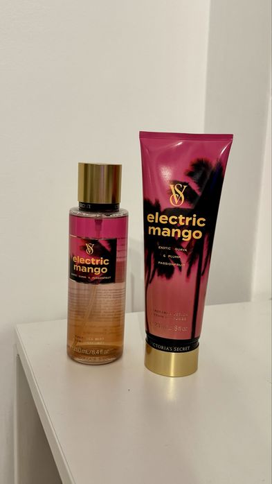 Set cadou Victoria's Secret Electric Mango