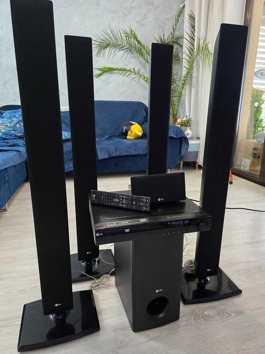 Sistem home cinema LG 5 plus 1 Model HT805th