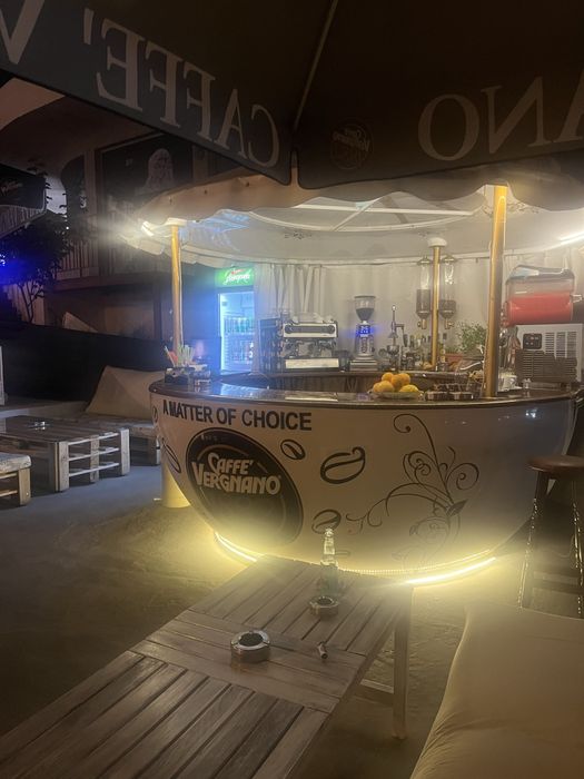 Външен кафе бар , заведение