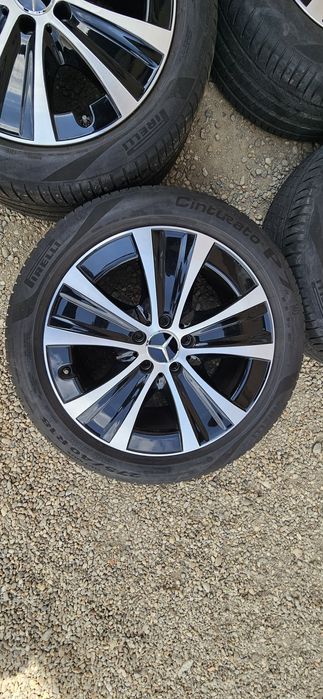 Jante R18 Anvelope original Mercedes E-Klasse 245/45 R18 275/40 R18 senzori Pirelli