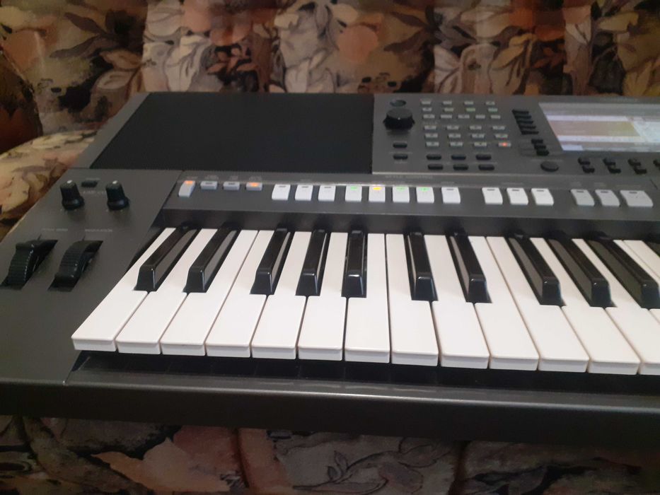 Yamaha s 770 mp3 wav player.