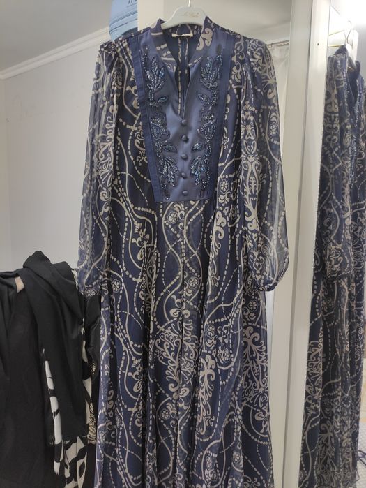 Продам платье,одевала один раз