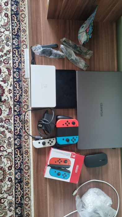 Нинтендо Oled  белый