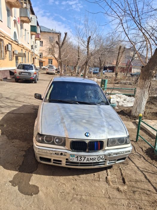 Продам авто бэха 3ка.320.нахаду