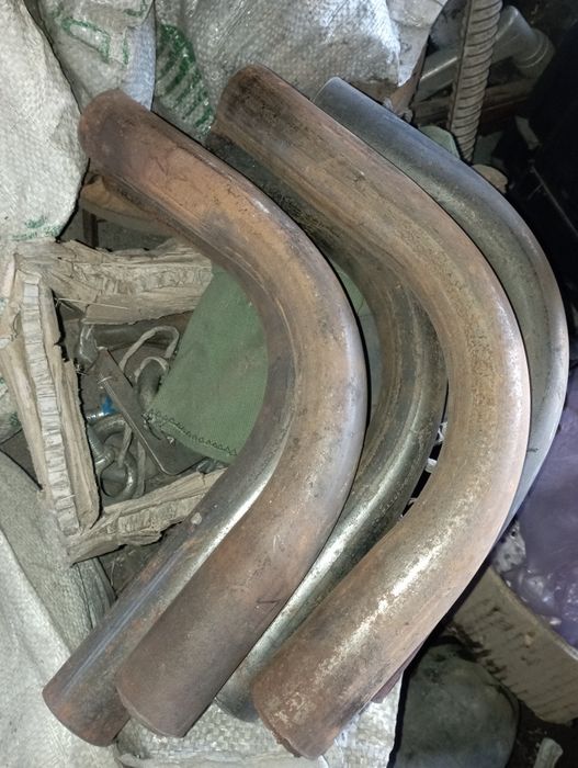 Продам самогнутые отводы на 32