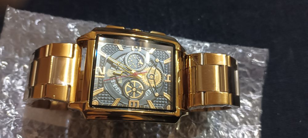 Ceas barbatesc 2023 nou