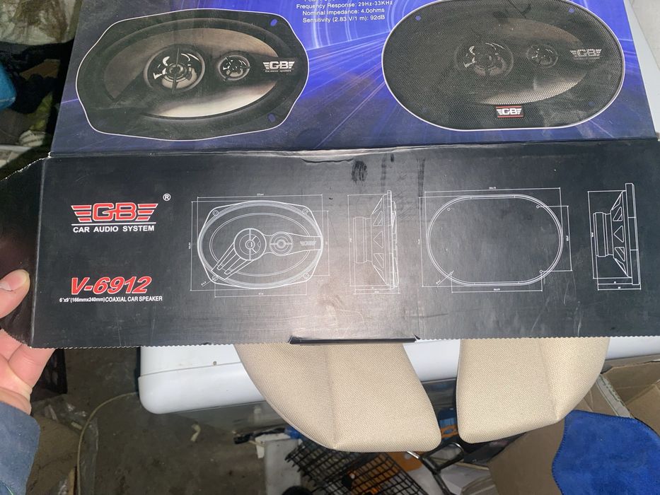 Колонки в машину (новые)