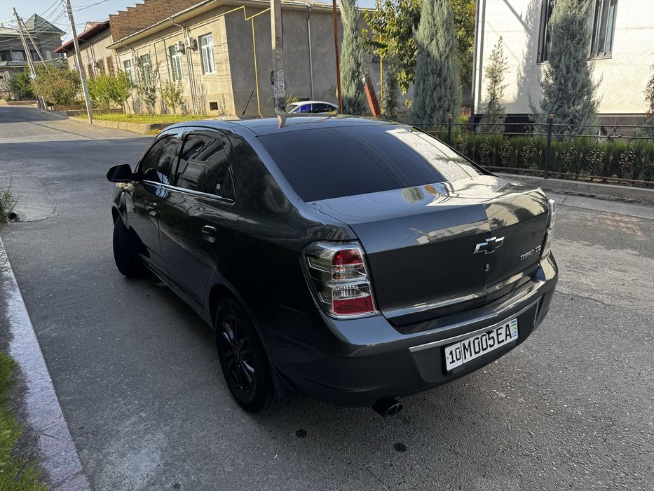 Chevrolet Cobalt midnight