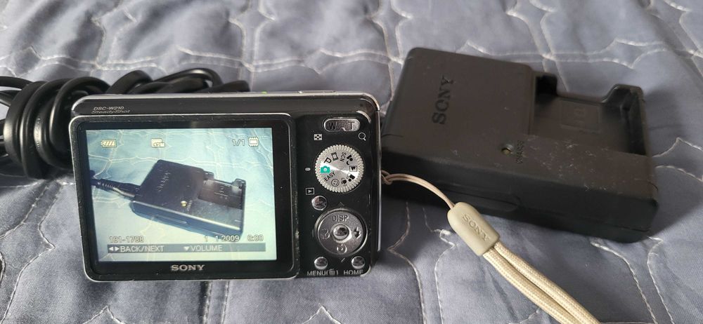 Sony 12.1Mp Aparat Foto DSC-W210  fuctional+incarcator