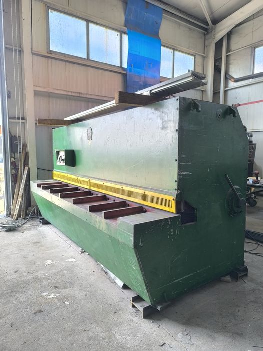 Хидравлична гилотина Digep DLB 6/3050