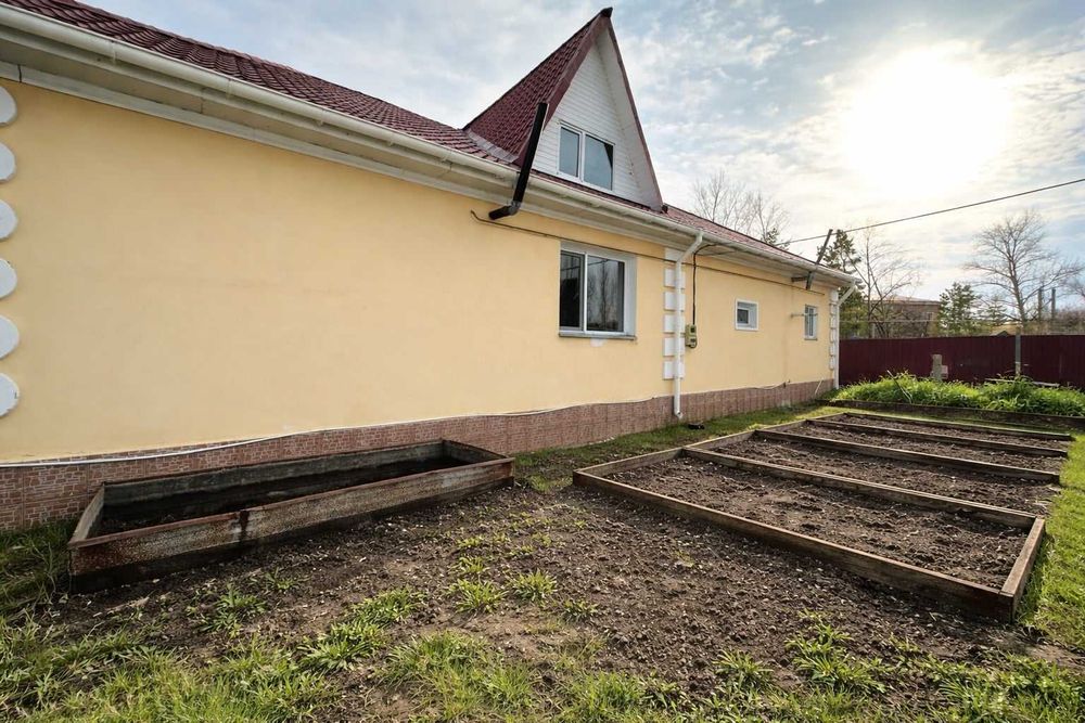 Продам дом в районе КСК
