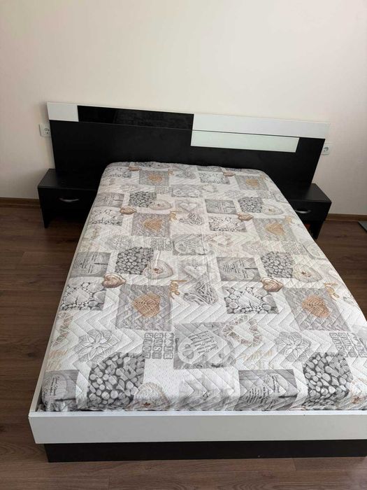 Спален комплект - спалня + гардероб + 2 нощни шкафчета + матрак