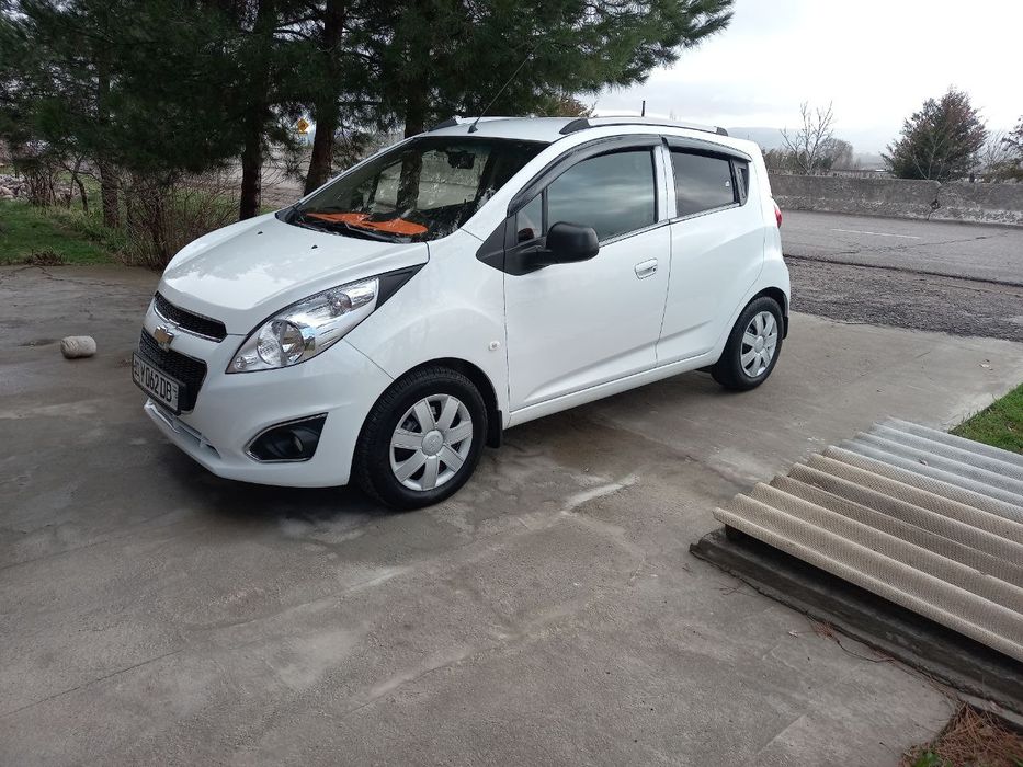 Chevrolet Spark 2018 — 3