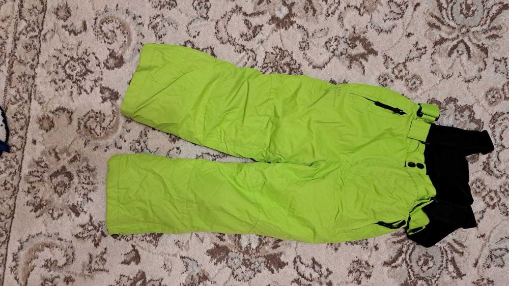 Детский зимний комбинезон