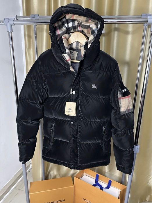 Geaca Burberry (marimi: S,M,L,XL,XXL)