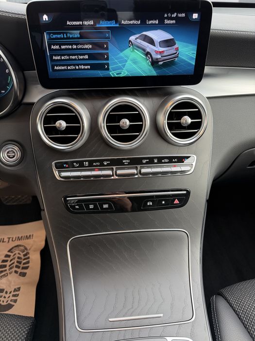 Mercedes Benz GLC300de Diesel Hibrid 306cai 4Matic
