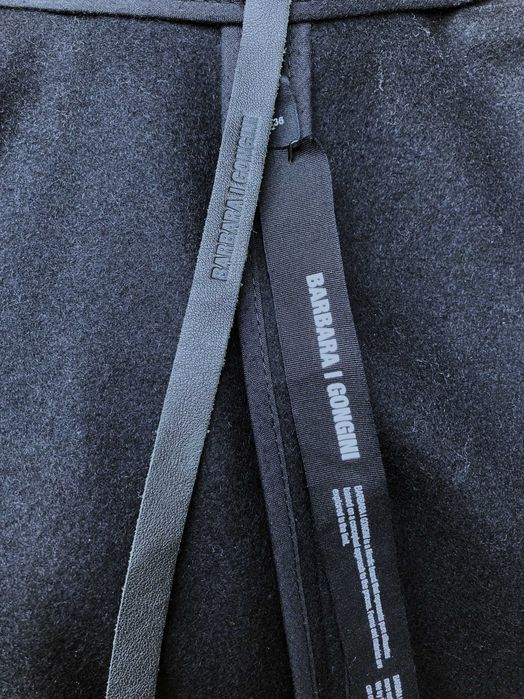 Palton/Mantou avangardist Barbara I Gongini