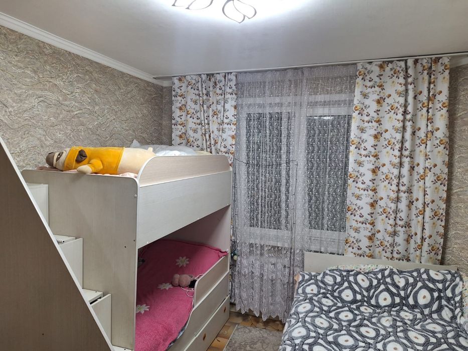 Продам 2 ком квартиру,ленинградка