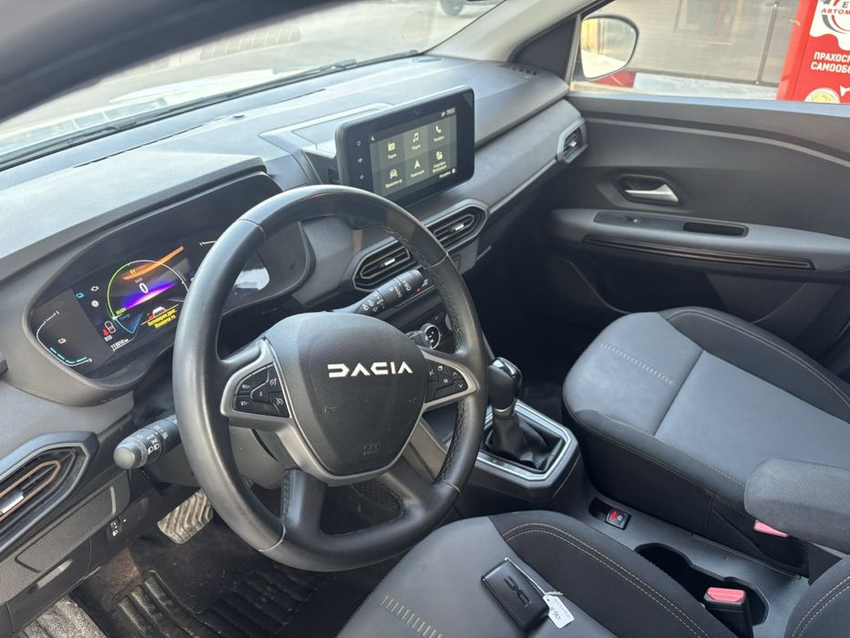 Dacia jogger 1.6 Hibrid 2024