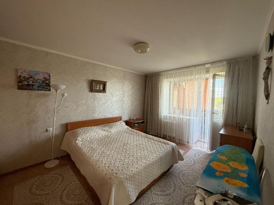Продам 3-х комнатную  квартиру