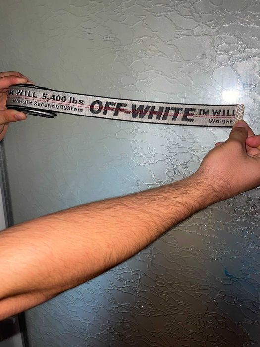 Curea off-white,stare perfecta