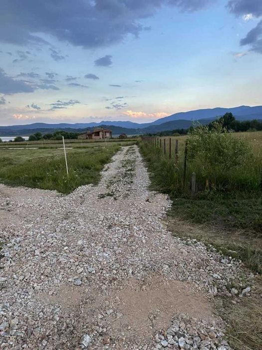 Парцели в регулация на Курорта Цигов чарк с ток и вода