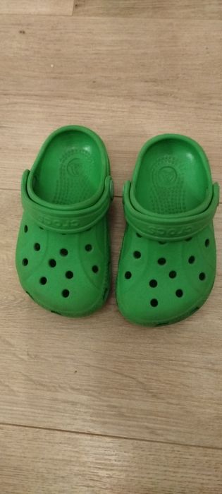 Чехли Crocs в различни размери и цветове