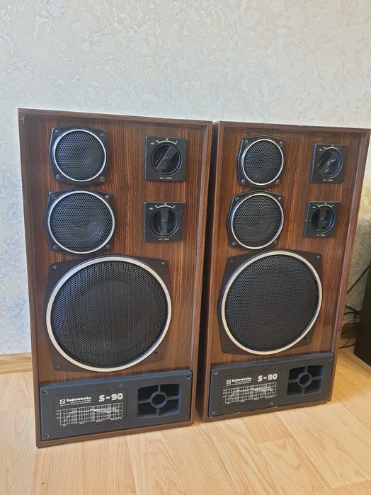 Отличные колонки с90