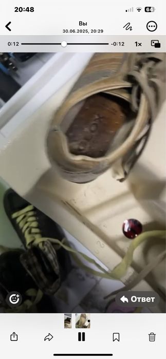 Продам кроссовки.