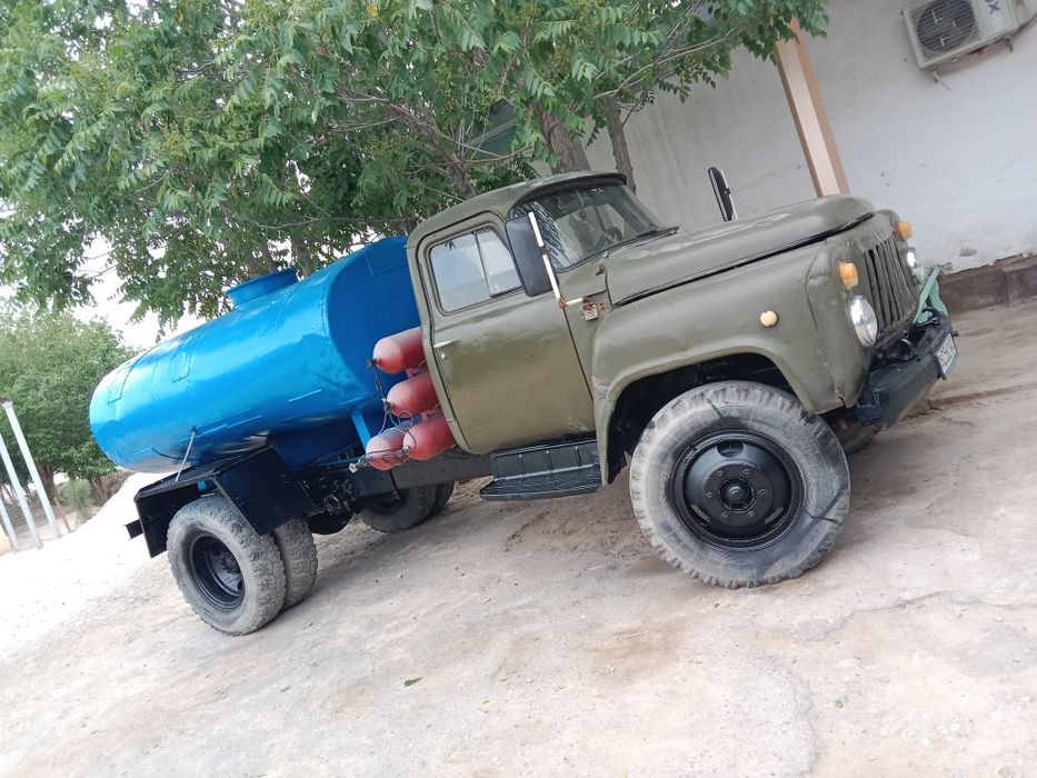 Gaz 53 vadavoz soz holatda ishlab turipti