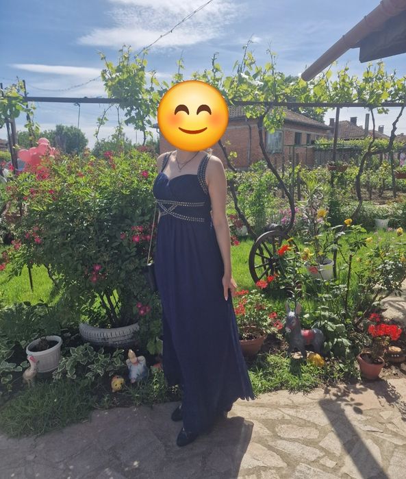 Дълга, елегантна рокля