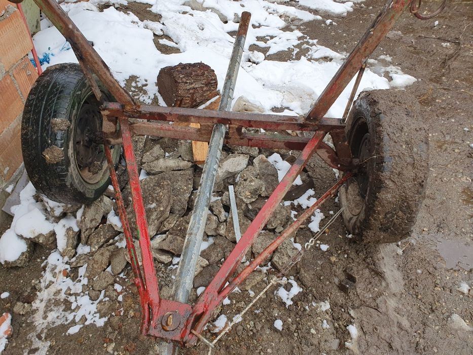 Vând caruța sau schimb cu oi