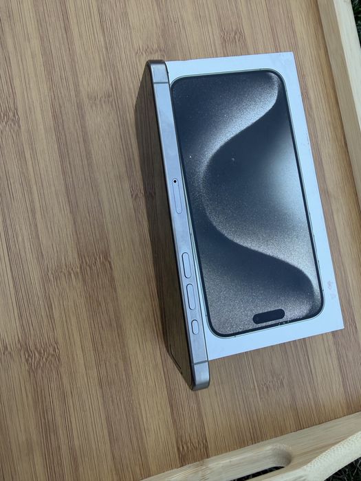 Vand/schimb Iphone 15 Pro Max