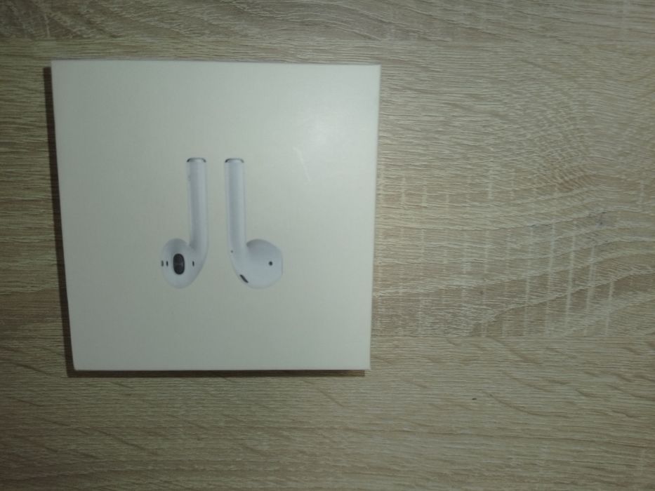 Продаю AirPods 2  Original