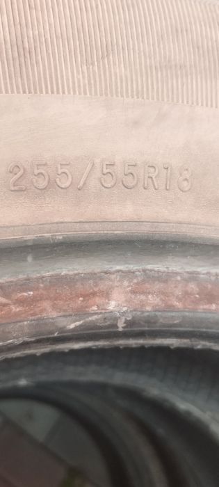 Продам всесезонные шины 255/55/18