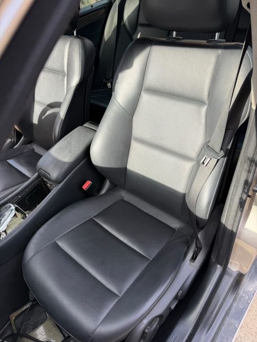 На Части Мерцедес W203 C220 CDI 150 коня