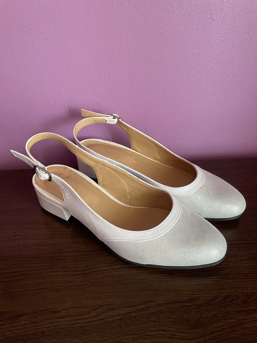 Pantofi - piele naturala - Noi