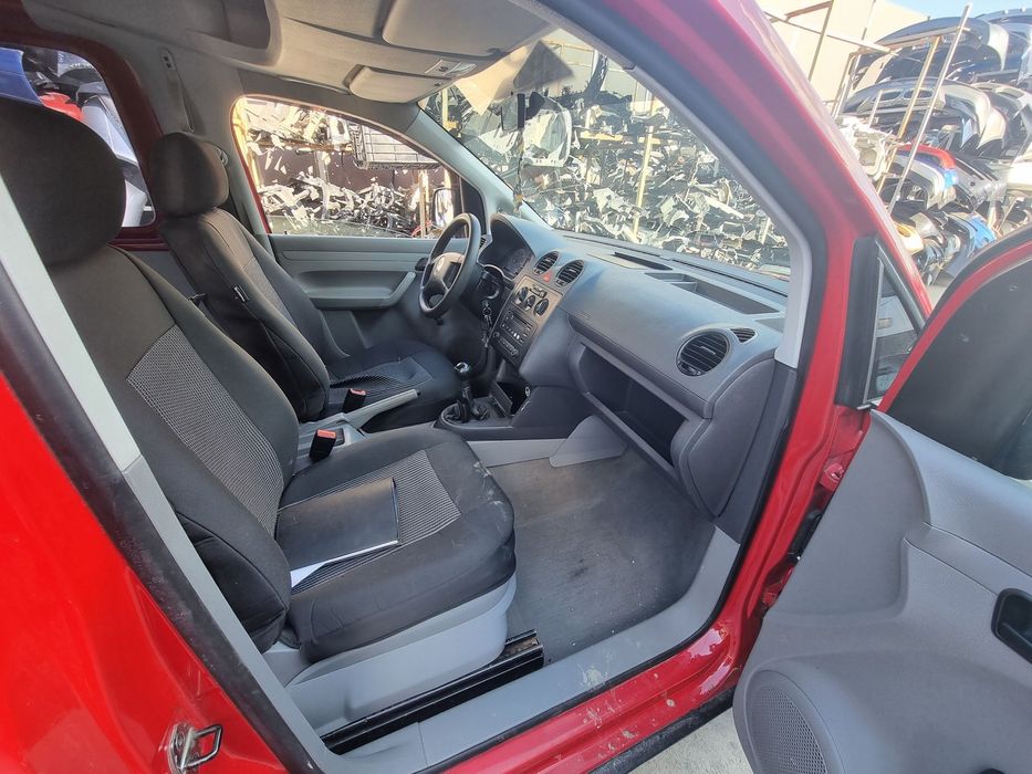 Dezmembrari  VW CADDY 3  2004  > 0000 2.0 SDI Motorina