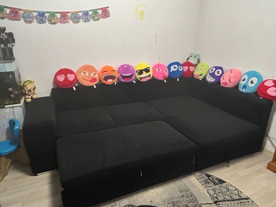 Vând canapea extensibilă