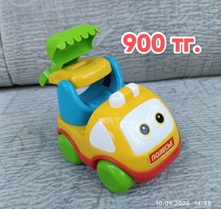 Продам игрушки, машинки