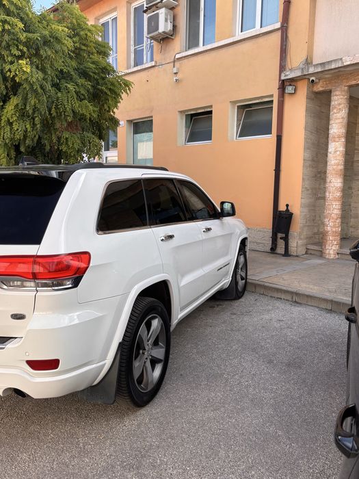 Jeep Grand Cherokee 5.7 HEMI