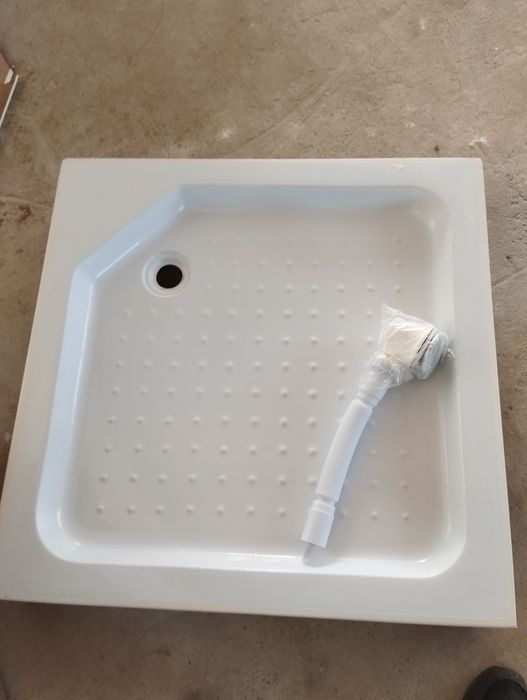 Продам падон для душа 80*80