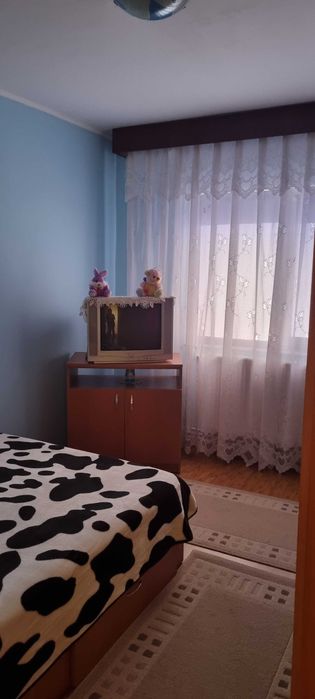 Vanzare apartament 3 camere Alexandria
