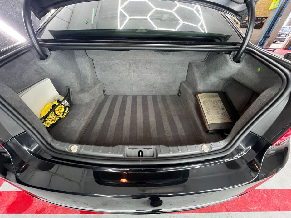 Bmw seria 7      750 L F02