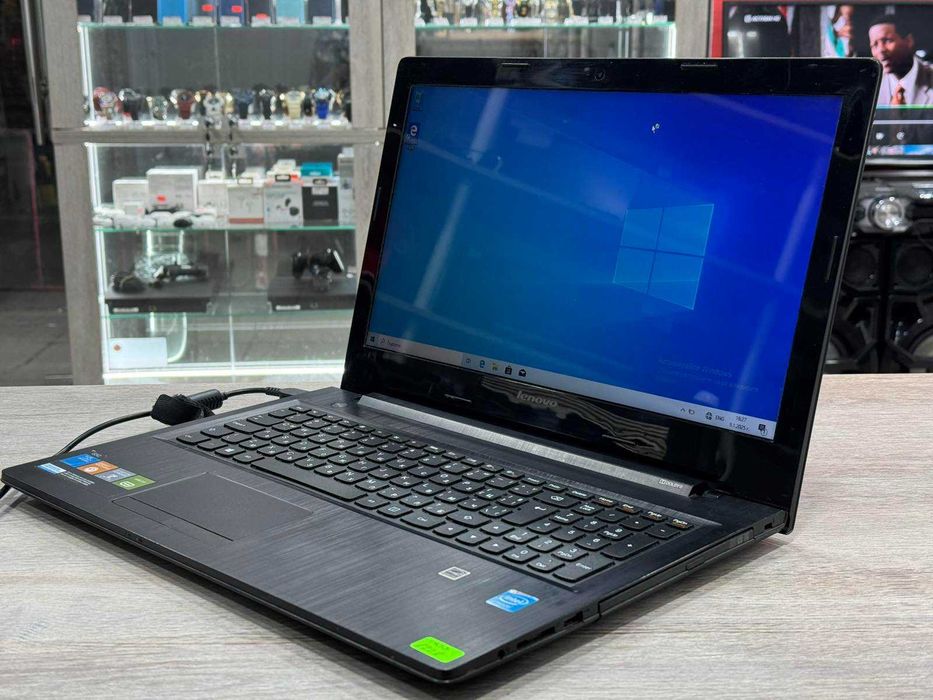 Лаптоп Lenovo G50-30 / 4GB RAM / 1TB