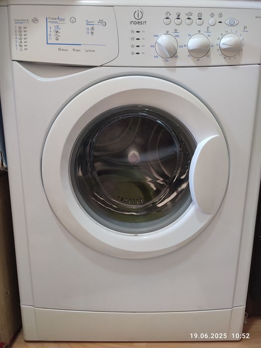 Стиральная машина Indesit