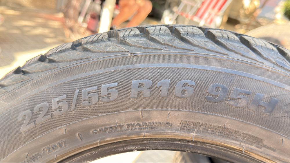KUMHO WP71  225/55 R16