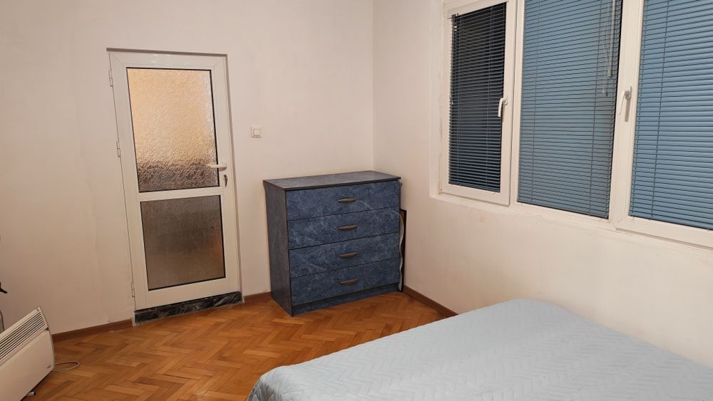 Дава се под наем Тристаен апартамент в Пловдив, Кючук Париж - 72 кв.м за 500 € - Снимка #7