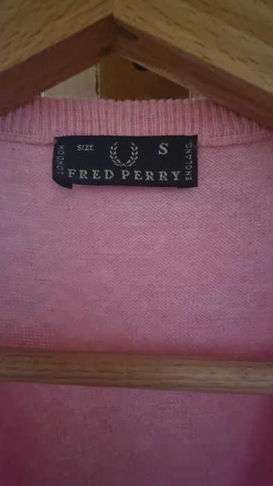 FRED PERRY оригинални дамски жилетки